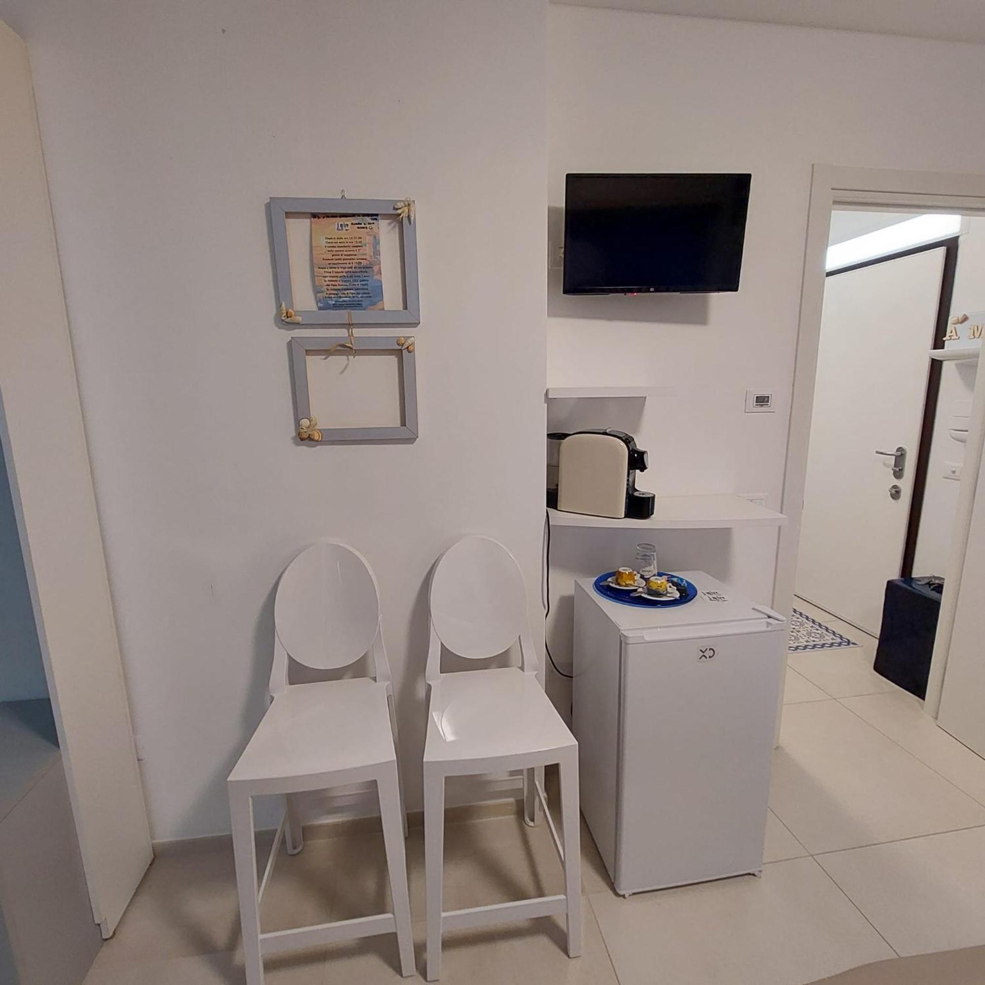 Bed & Breakfast A Mare Affitta Camere Fano Kültér fotó